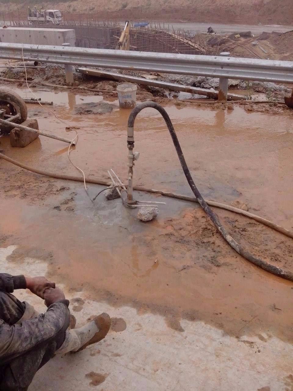 襄城路基压密注浆